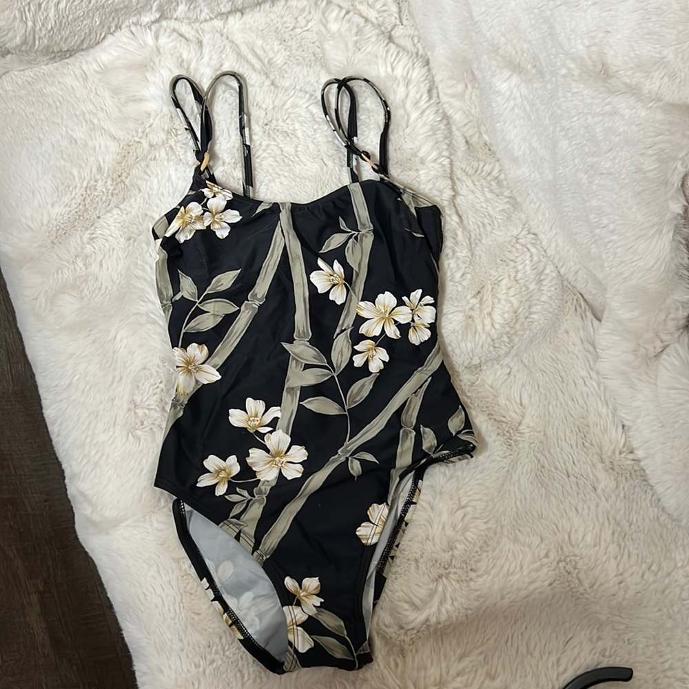 Cute one piece Bamboo print